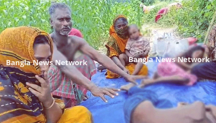 সীমান্তে শূন্যরেখায় আটকে থাকা ১২ জনের আকুতি ‘আমাদের বাঁচান’