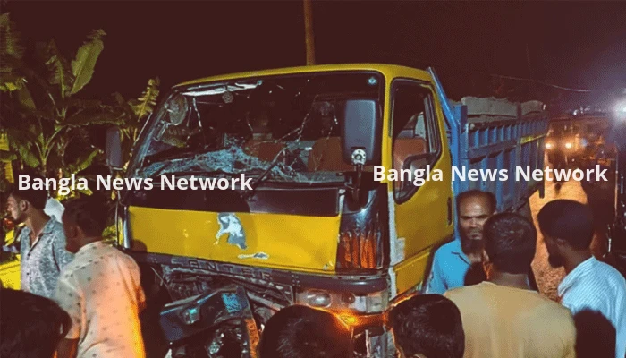 নোয়াখালীতে পিকআপ-মোটরসাইকেল সংঘর্ষে ২ তরুণ নিহত