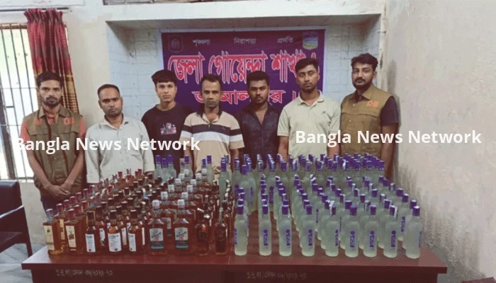 বকশীগঞ্জে ২১৭ বোতল ভারতীয় মদ জব্দ, ছাত্রদল নেতাসহ গ্রেপ্তার ৫
