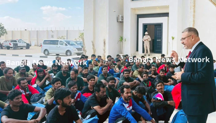 লিবিয়া থেকে দেশে ফিরেছেন ১৭৫ বাংলাদেশি