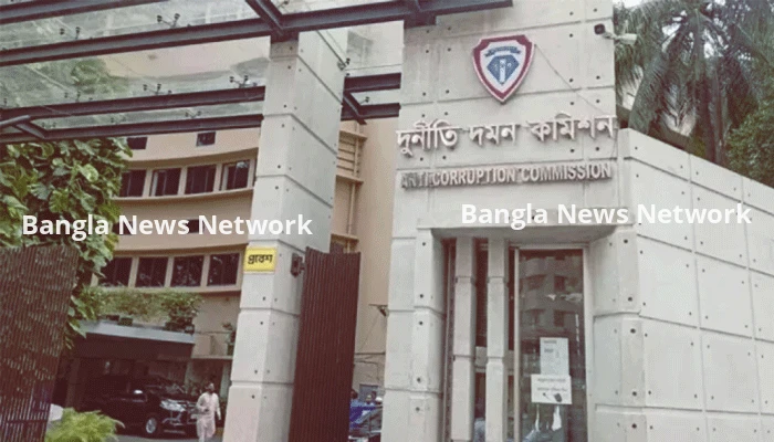 দুবাইয়ে থাকা সম্পদ নিয়ে ৭৩ বাংলাদেশির তথ্য চায় দুদক