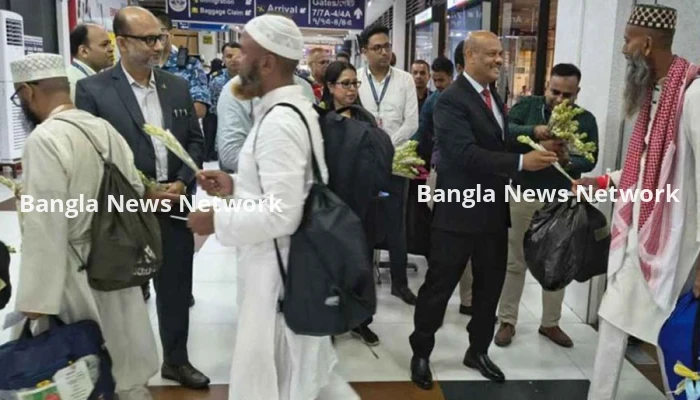হজ শেষে দেশে ফিরেছেন ৬০ হাজার ৫১৩ জন হাজি