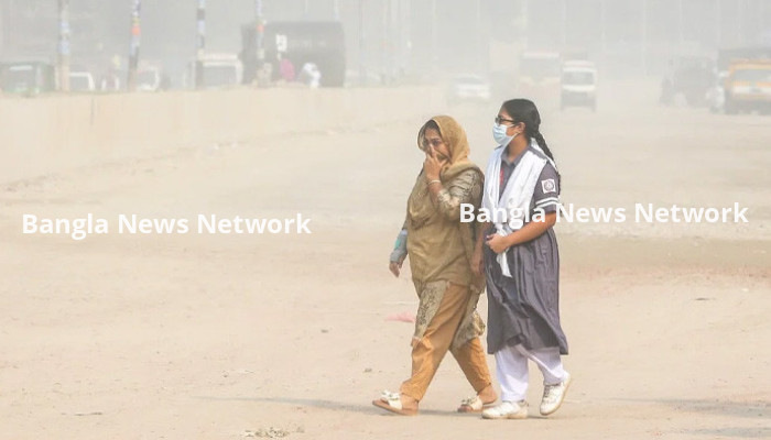 আজ বায়ুদূষণের শীর্ষে করাচি, ঢাকা সপ্তম