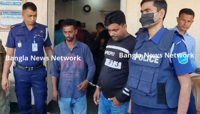 সাভারে কুরিয়ার সার্ভিসে বিপুল পরিমাণ ইয়াবার চালান, আটক ২