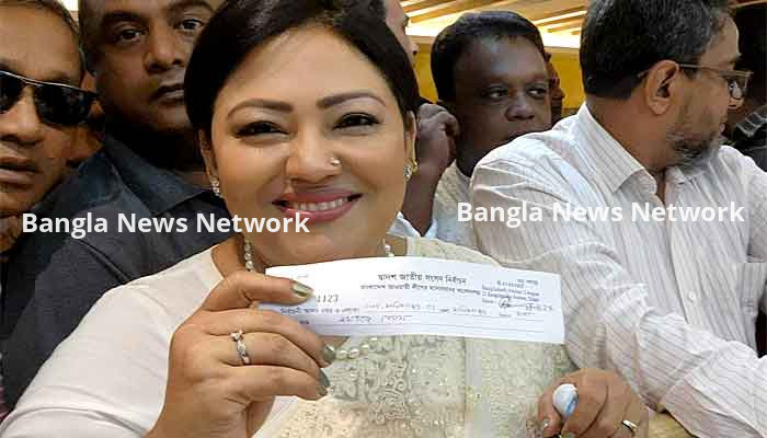 মনোনয়ন ফরম সংগ্রহে মমতাজ যা বলেন সাংবাদিকদের