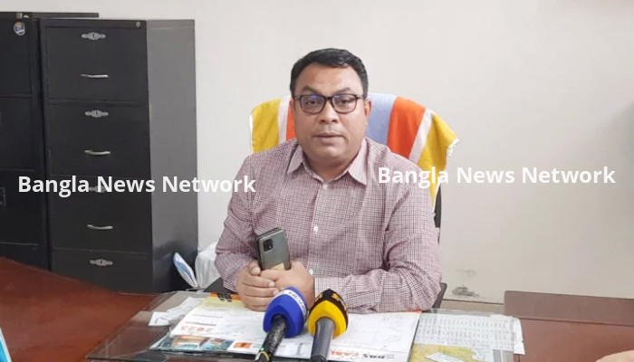 টিকিট ছাড়া স্টেশনে ঢুকতে দেওয়া হবে না: স্টেশন কর্তৃপক্ষ