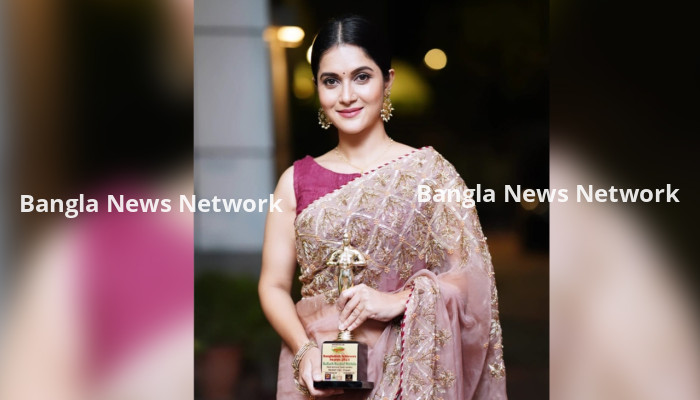 কলকাতা থেকে দর্শকদের সুখবর দিলেন মিথিলা