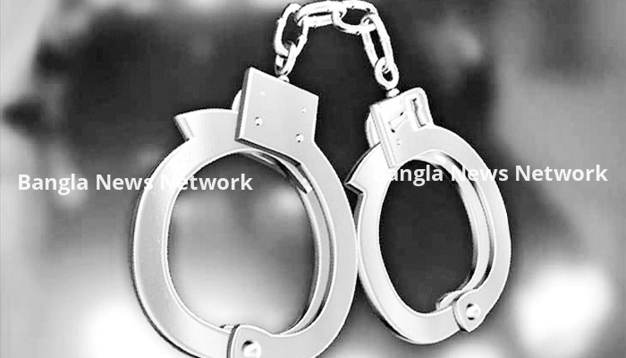 খুলনায় চার চিকিৎসক সিআইডির হাতে আটক