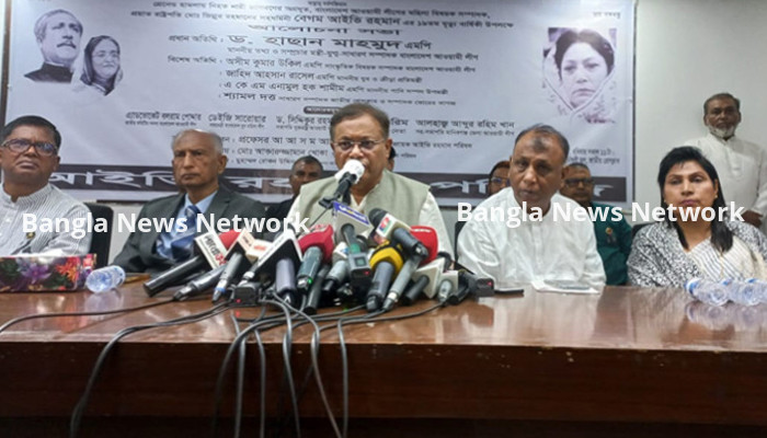 বিএনপি নেতারা চিকিৎসার নামে সিঙ্গাপুরে ষড়যন্ত্র করতে গেছেন : হাছান মাহমুদ