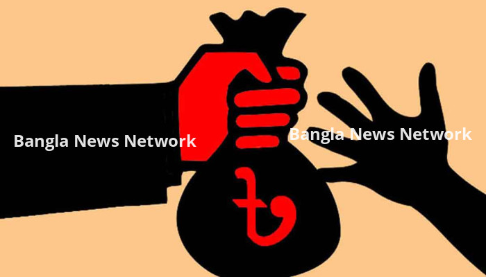পোশাক রপ্তানির আড়ালে ৩০০ কোটি বিদেশে পাচার