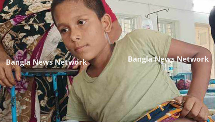 জন্ডিসে আক্রান্ত মাদ্রাসা শিক্ষার্থীকে হাত-পা বেঁধে মারধরের অভিযোগ
