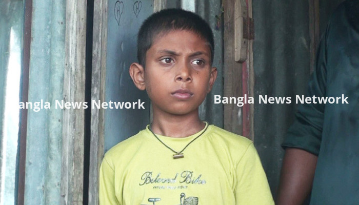 ভিসা পাসপোর্ট ছাড়া বিমানে ওঠা জোনায়েদ বাড়ি ফিরেই শিকলবন্দী