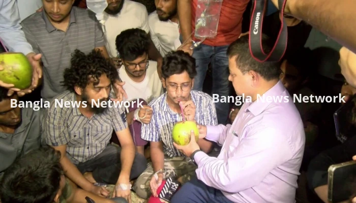 ৩০ অক্টোবরের মধ্যে বেরোবিকসু নির্বাচন, অনশন প্রত্যাহার