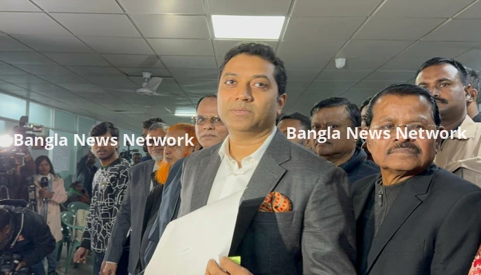 ঢাকা-১৩ আসনে মনোনয়নপত্র জমা দিলেন ববি হাজ্জাজ
