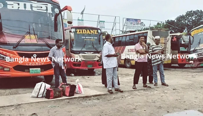 জামালপুর-ঢাকা রুটে বাস চলাচল বন্ধ, ভোগান্তিতে সাধারণ যাত্রীরা