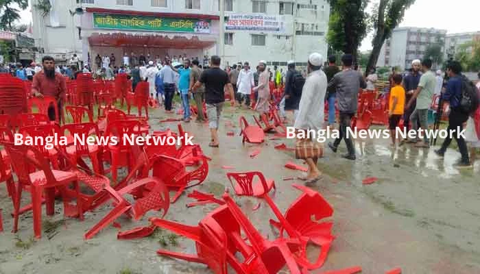 গোপালগঞ্জে এনসিপির সমাবেশে ছাত্রলীগের হামলা