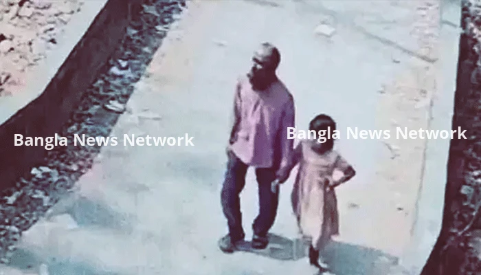 বাবার সঙ্গে বিরোধের ‘বলি’ শিশু ইরা মনি