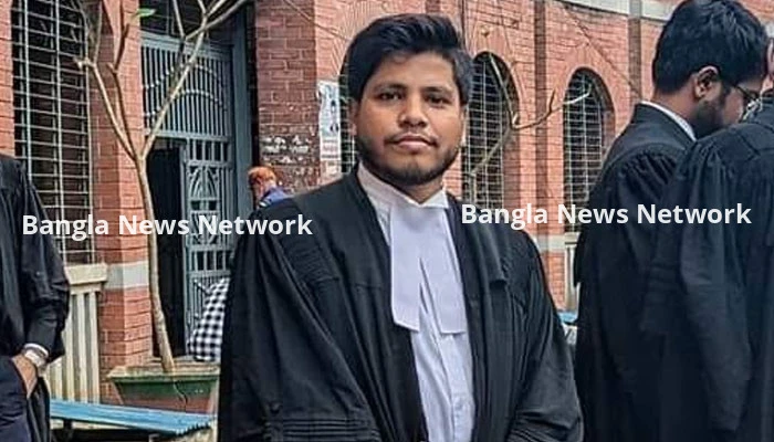 চট্টগ্রামে আইনজীবীকে কুপিয়ে হত্যা করল চিন্ময়ের সমর্থকরা