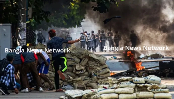 মিয়ানমারে সংঘর্ষ, ভেসে আসছে মর্টারসেল ও বোমার শব্দ