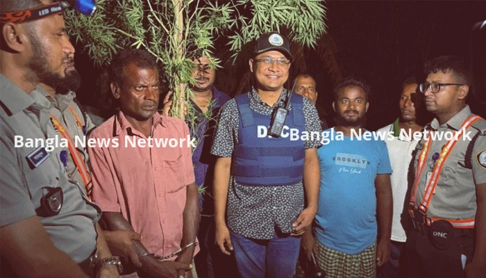 পারিবারিক কবরস্থানের আড়ালে গাঁজা চাষ, দিনমজুর গ্রেপ্তার