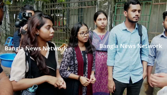 ডাকসু নির্বাচন ঘিরে জমজমাট ক্যাম্পাস, চলছে প্রচারণা