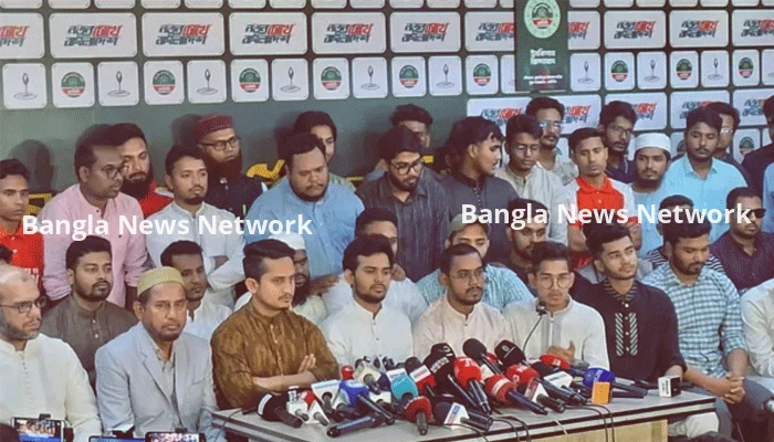 পশ্চিমবঙ্গে উগ্রবাদীরা ক্ষমতায় এসেছে, বাংলাদেশ নিয়ে বাজে মন্তব্য আসছে: আসিফ মাহমুদ