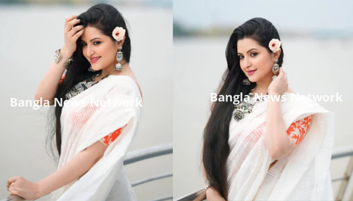 নদীর বুকে সাদা শাড়িতে পরীমণির ফটোসেশন