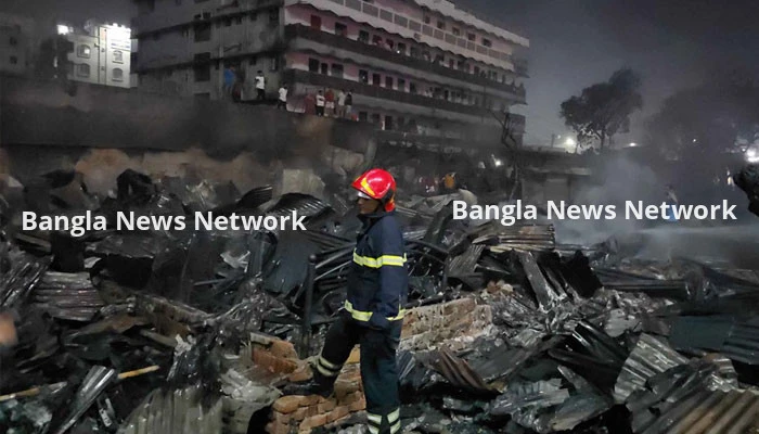 গাবতলীতে বস্তিতে লাগা আগুন নিয়ন্ত্রণে