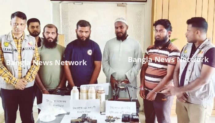 রাজধানীতে জঙ্গি সন্দেহে চারজন গ্রেপ্তার, অস্ত্র-ড্রোন-জিহাদি বই উদ্ধার