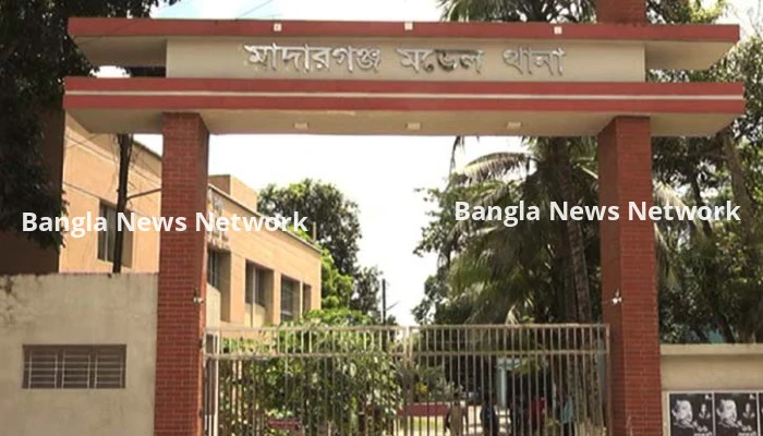 মাদারগঞ্জে চকলেটের লোভ দেখিয়ে চার বছরের শিশুকে ধর্ষণের অভিযোগ
