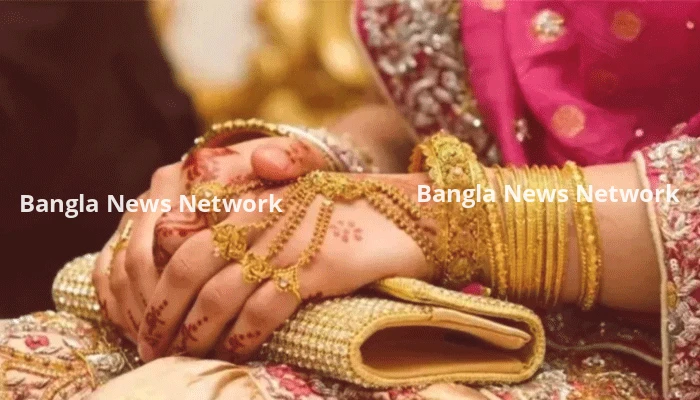 স্বর্ণের দাম কমলো ভরিতে ৩২৬৬ টাকা