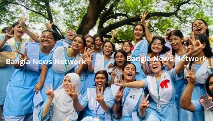এসএসসিতে এবার জিপিএ ফাইভ পেয়েছেন ১ লাখ ৩৯ হাজার ৩২ শিক্ষার্থী