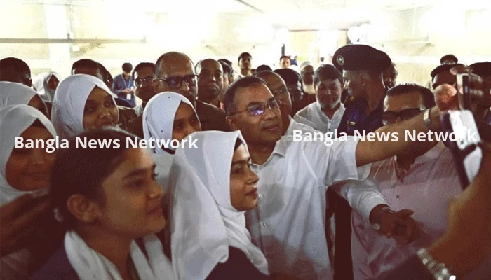 সংসদ ভবন ঘুরে দেখলেন মনোহরগঞ্জের অর্ধশতাধিক শিক্ষার্থী, মিলল প্রধানমন্ত্রীর সাক্ষাৎ