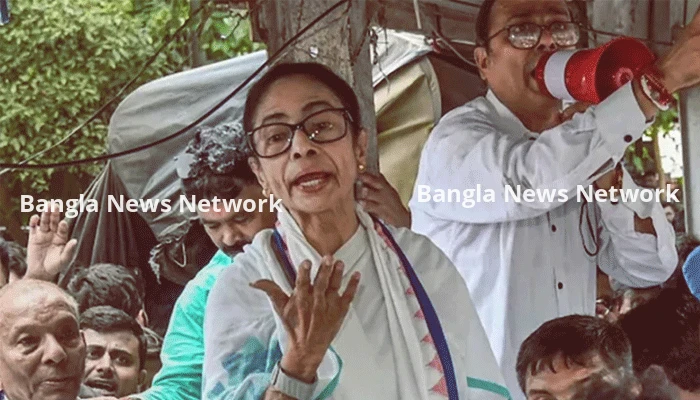 হত্যাকাণ্ড নিয়ে আমি মুখ খুললে বাংলাদেশ উত্তাল হয়ে যাবে: মমতা