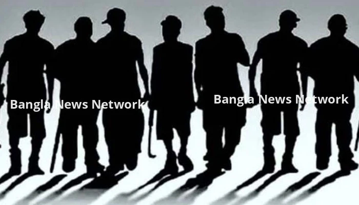 চাঁদা না দিলে ‘স্বৈরাচারের দোসর’ বলে মামলায় ফাঁসানোর হুমকি