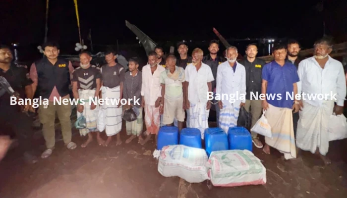 ড্রামের ভেতরে বিশেষ কায়দায় লুকানো ছিলো ৪ লাখ ৬০ হাজার ইয়াবা