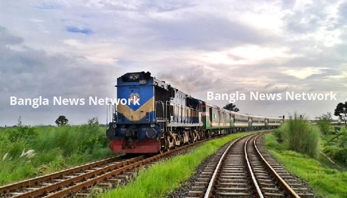 সারাদেশে আন্তঃনগর ট্রেন চলাচল শুরু আজ