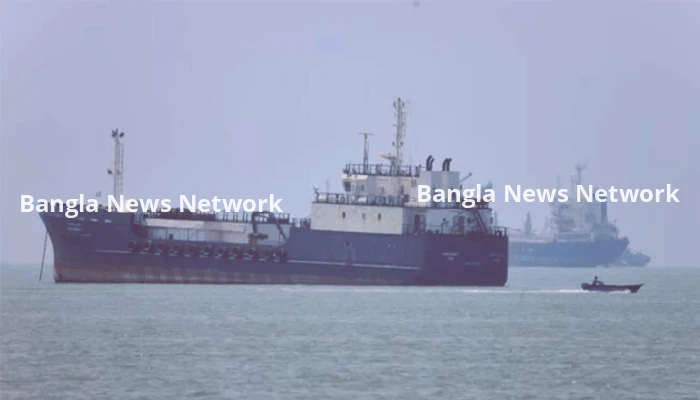 ৬০ দিনের জন্য হরমুজ প্রণালিকে টোলমুক্ত রাখছে ইরান