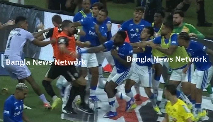 ফুটবল মাঠে কিল-ঘুষি-লাথি, ২৩ লাল কার্ড দেখালেন রেফারি