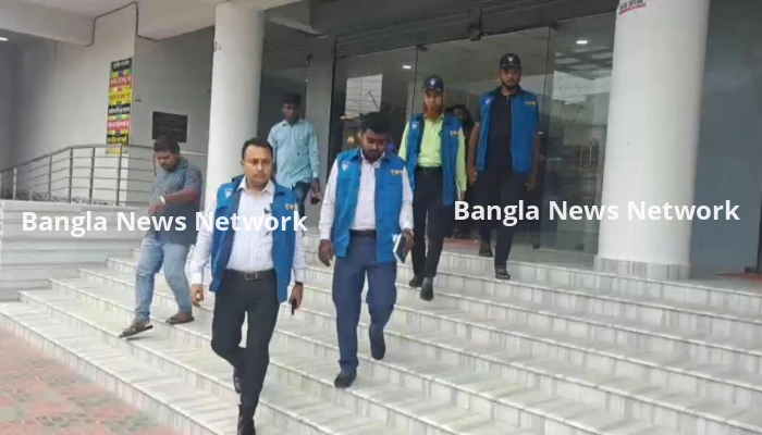 কুষ্টিয়া জেলা পরিষদে দুদকের অভিযান