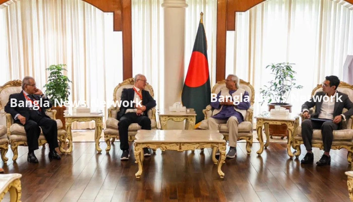প্রধান উপদেষ্টার সঙ্গে ইয়ংওয়ান চেয়ারম্যানের সাক্ষাৎ