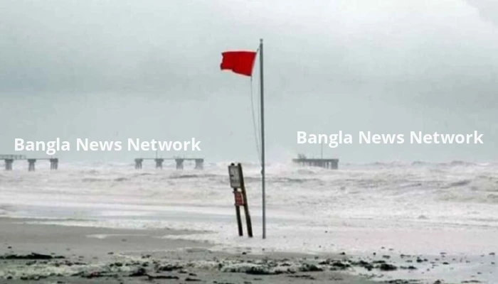 চার সমুদ্রবন্দরে ৩ নম্বর সতর্ক সংকেত