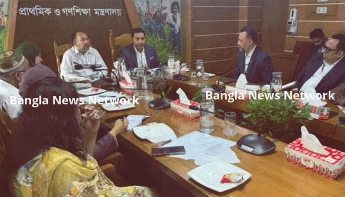 পাইলট কার্যক্রম: প্রথম ধাপে বিনামূল্যে জুতা পাবে ১ লাখ প্রাথমিক শিক্ষার্থী