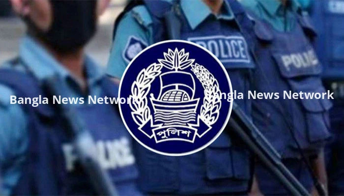 নির্ধারিত তারিখে যোগ না দিলে চাকরি হারাবেন পুলিশ সদস্যরা