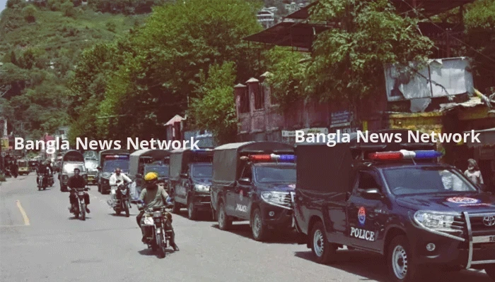 আজাদ কাশ্মীরে পুলিশ-বিক্ষোভকারীদের সংঘর্ষে নিহত ৭, আহত ২৩ পুলিশ