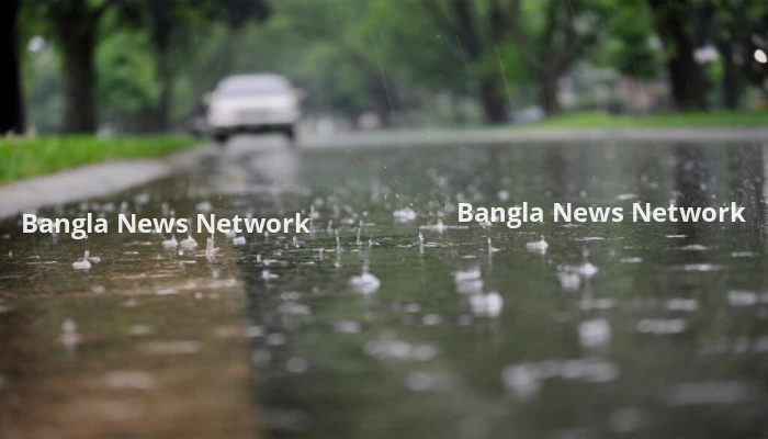 ঢাকায় হালকা বৃষ্টির পূর্বাভাস, কমতে পারে তাপমাত্রা