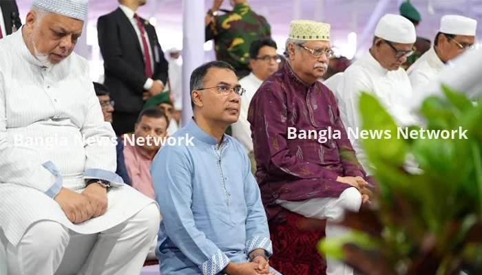 একসঙ্গে ঈদুল ফিতরের নামাজ আদায় করেছেন রাষ্ট্রপতি ও প্রধানমন্ত্রী