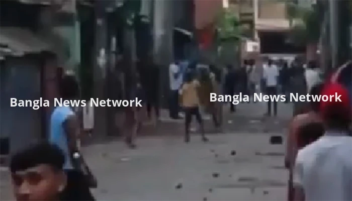 মোহাম্মদপুরে ফের কিশোর গ্যাংয়ের অস্ত্রের মহড়া