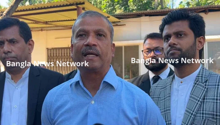 শেখ হাসিনাসহ পলাতকদের ফেরাতে জারি হচ্ছে রেড নোটিশ