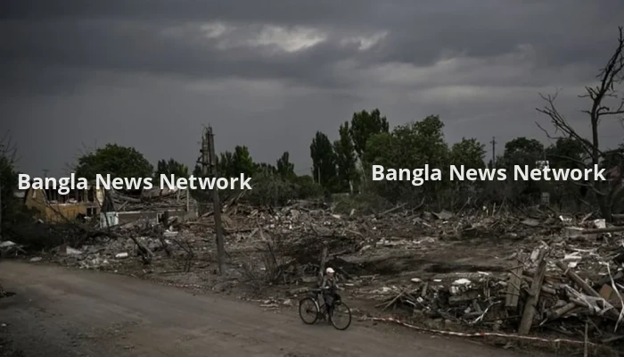 ইউক্রেনে রাশিয়ার অতর্কিত হামলা, নিহত ১১